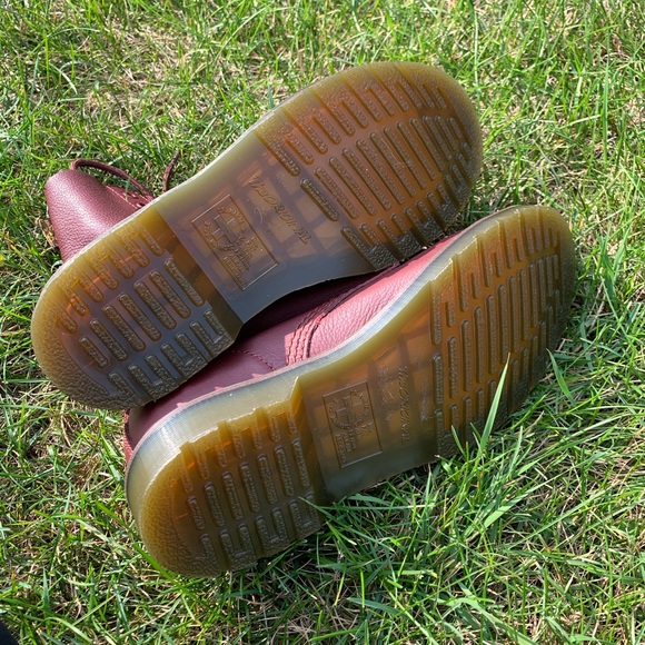 NEW Dr. Martens 1460 Pascal Virginia Leather Boots - Picture 6 of 7